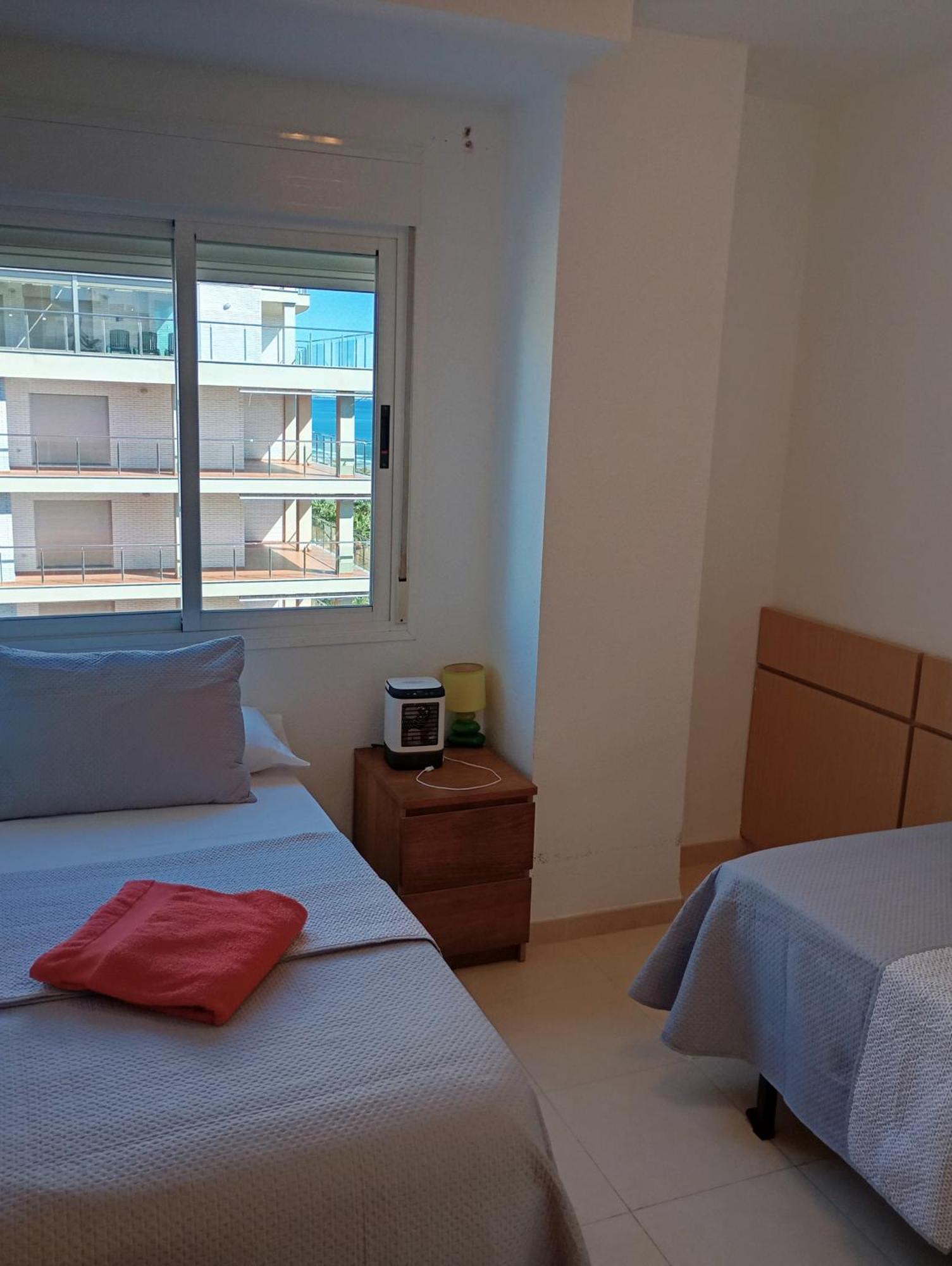 Apartamentos Danesp-Playa De Les Amplaries Marina Dor- Frontales Al Mar Оропеса-дель-Мар Экстерьер фото