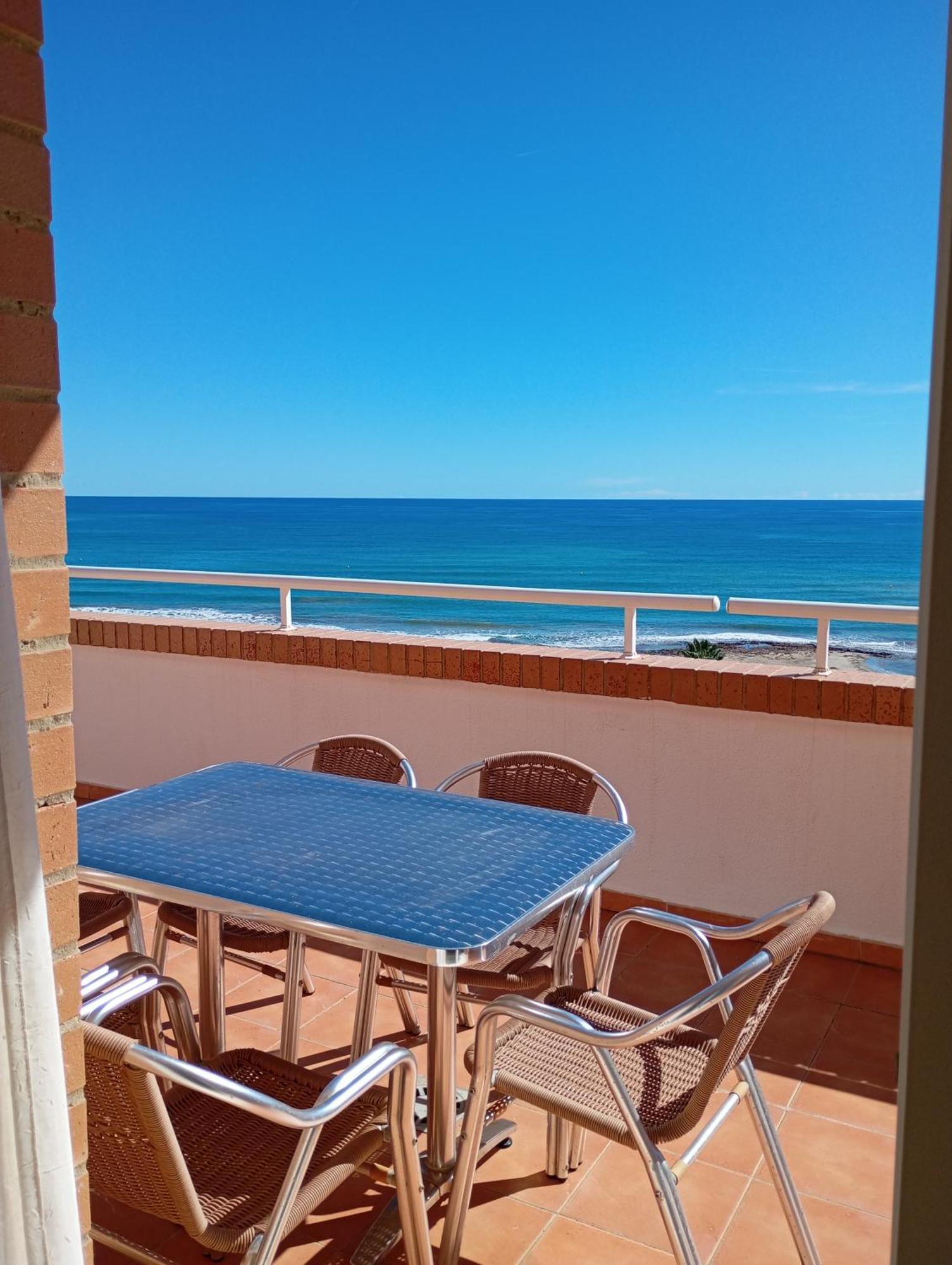 Apartamentos Danesp-Playa De Les Amplaries Marina Dor- Frontales Al Mar Оропеса-дель-Мар Экстерьер фото